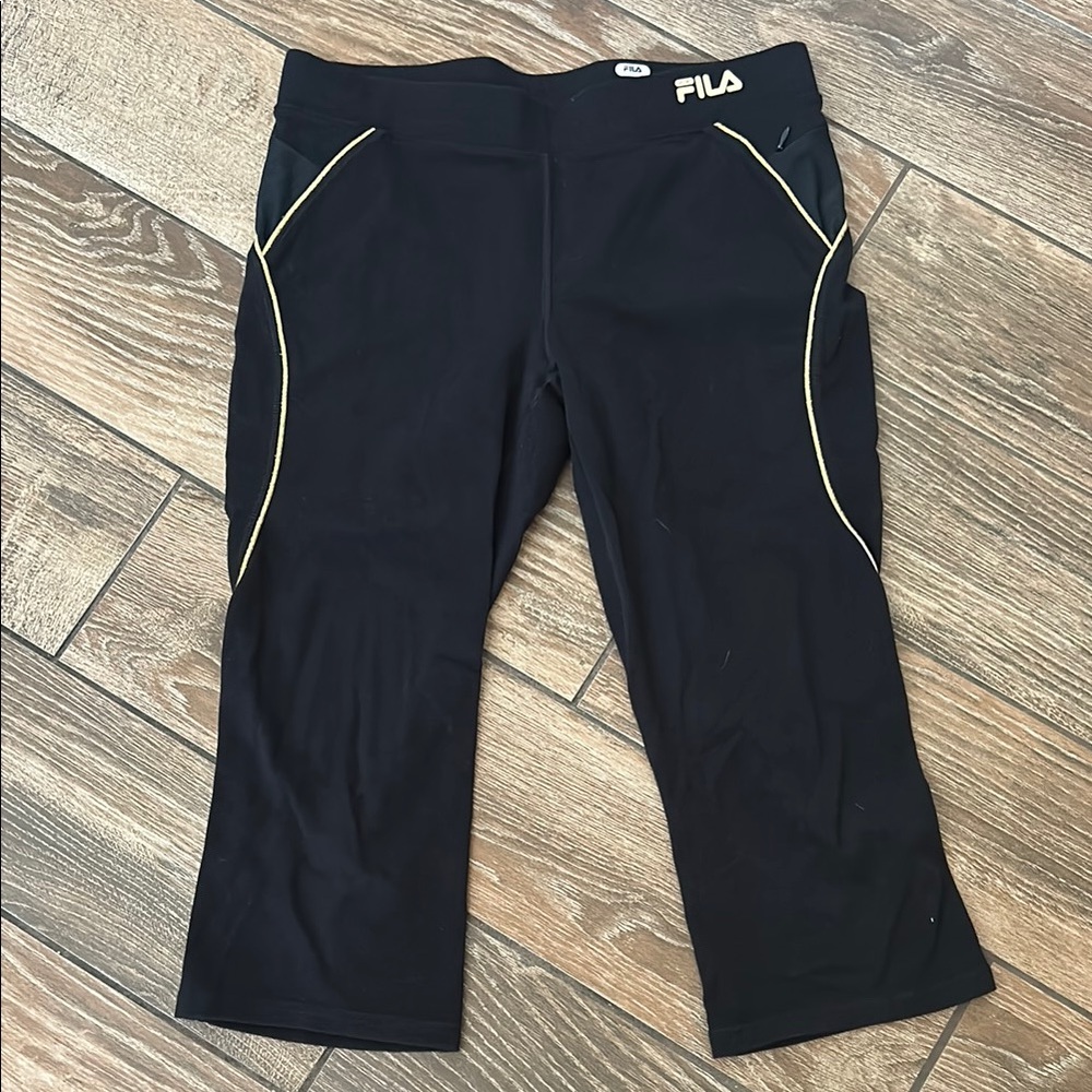 Fila Sport Black Capri Leggings with Gold Accents - Size Small